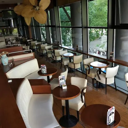 Апартаменты Spacious Park *