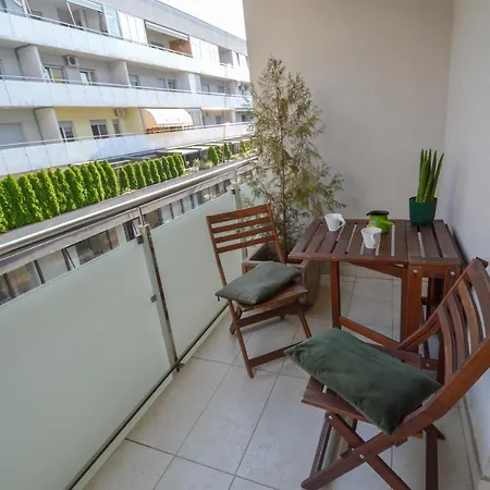 Spacious Park Нови-Сад