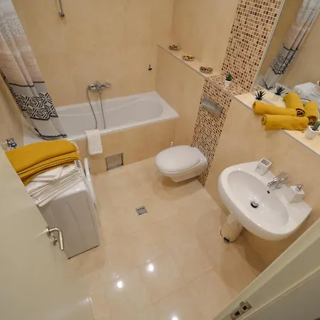 Spacious Park Апартаменты *