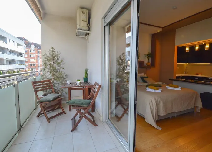 Lejlighed Spacious Park Novi Sad